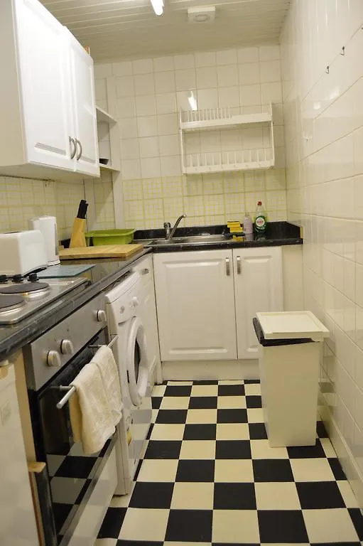 Capital Apartment Edinburgh 0*,